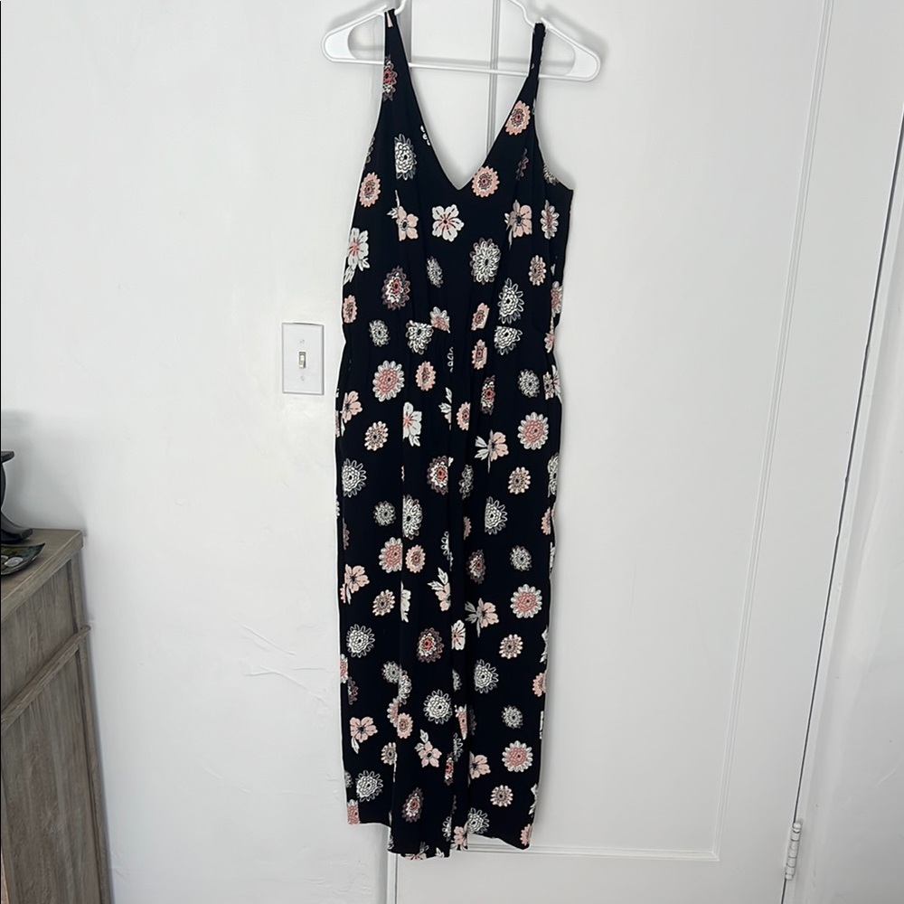 LOFT Black Sleeveless V-Neck Jumpsuit